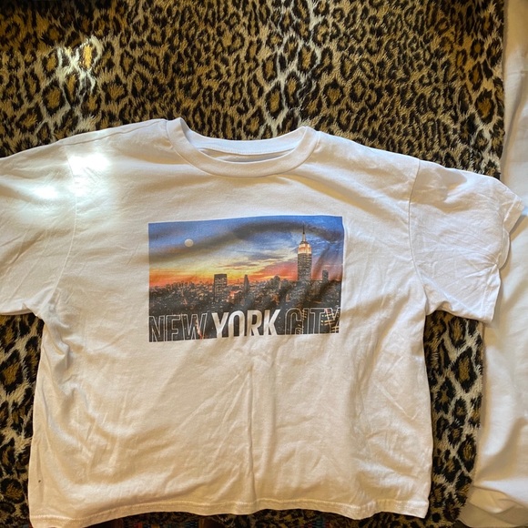 Various tshirts - Picture 1 of 3